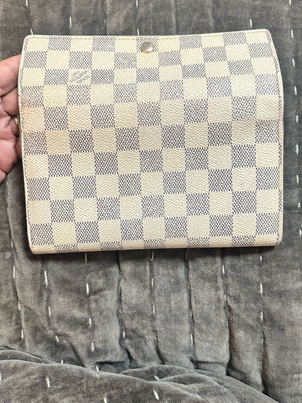 Authentic Louis Vuitton Damier Azur Sarah Wallet - Mint Condition - Picture 7 of 16